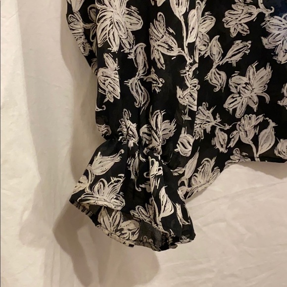 Maggie Lawrence collection 14/16 Blouse ruffles - Picture 3 of 7